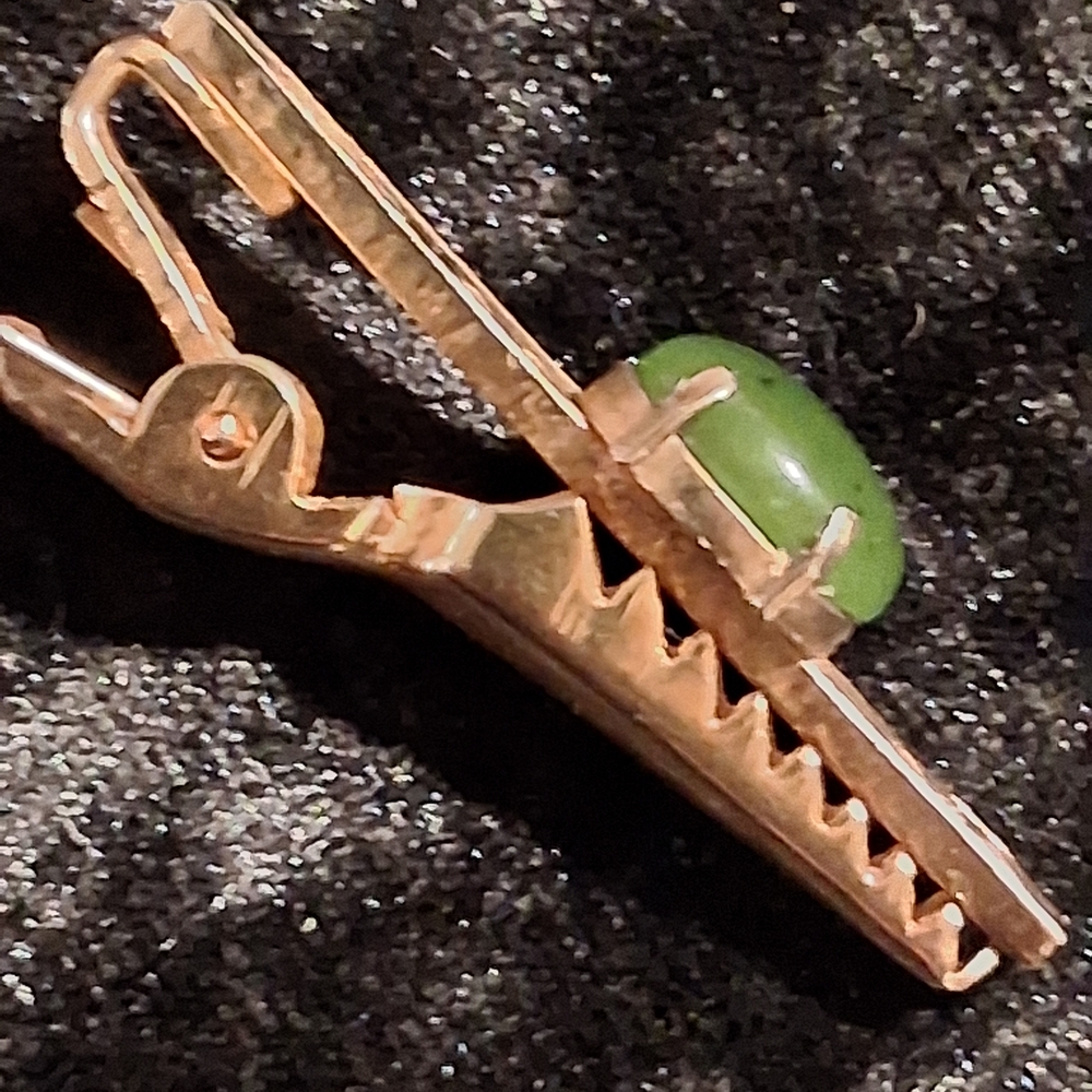 Vintage Green Genuine Jade Stone Gold Diamond Cut Tie Clip.